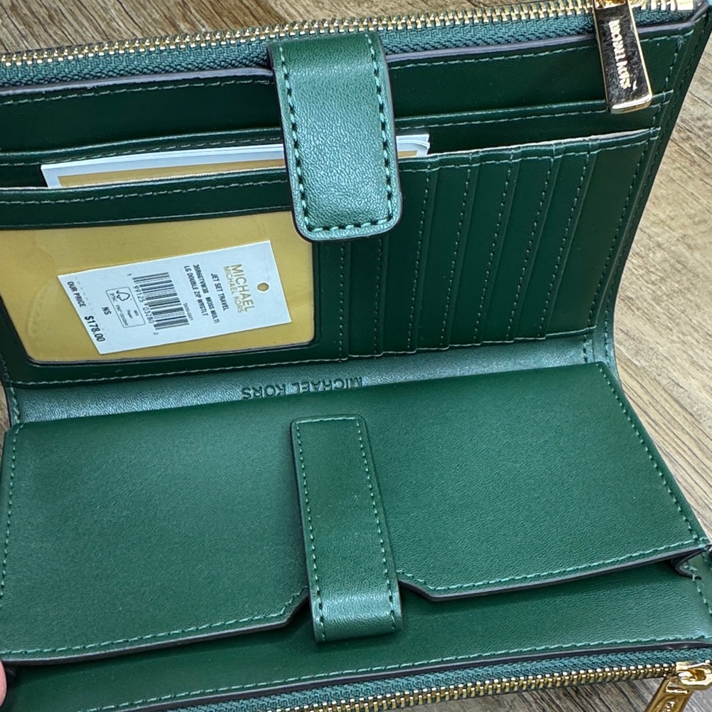 Michael Kors Jet Set Travel Moss Multi Signature Double Zip Wristlet - Picture 7 of 8